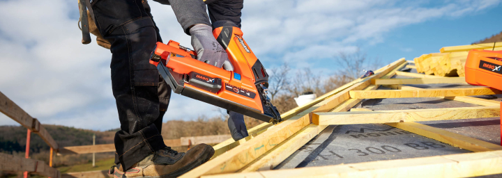 Building timber roof