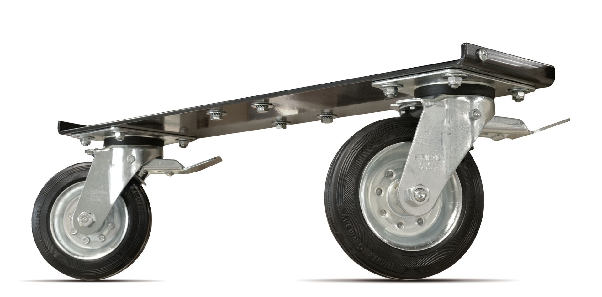 Remko 1002537 Swivel castor set with brake serving CLK 120/150/170 RV