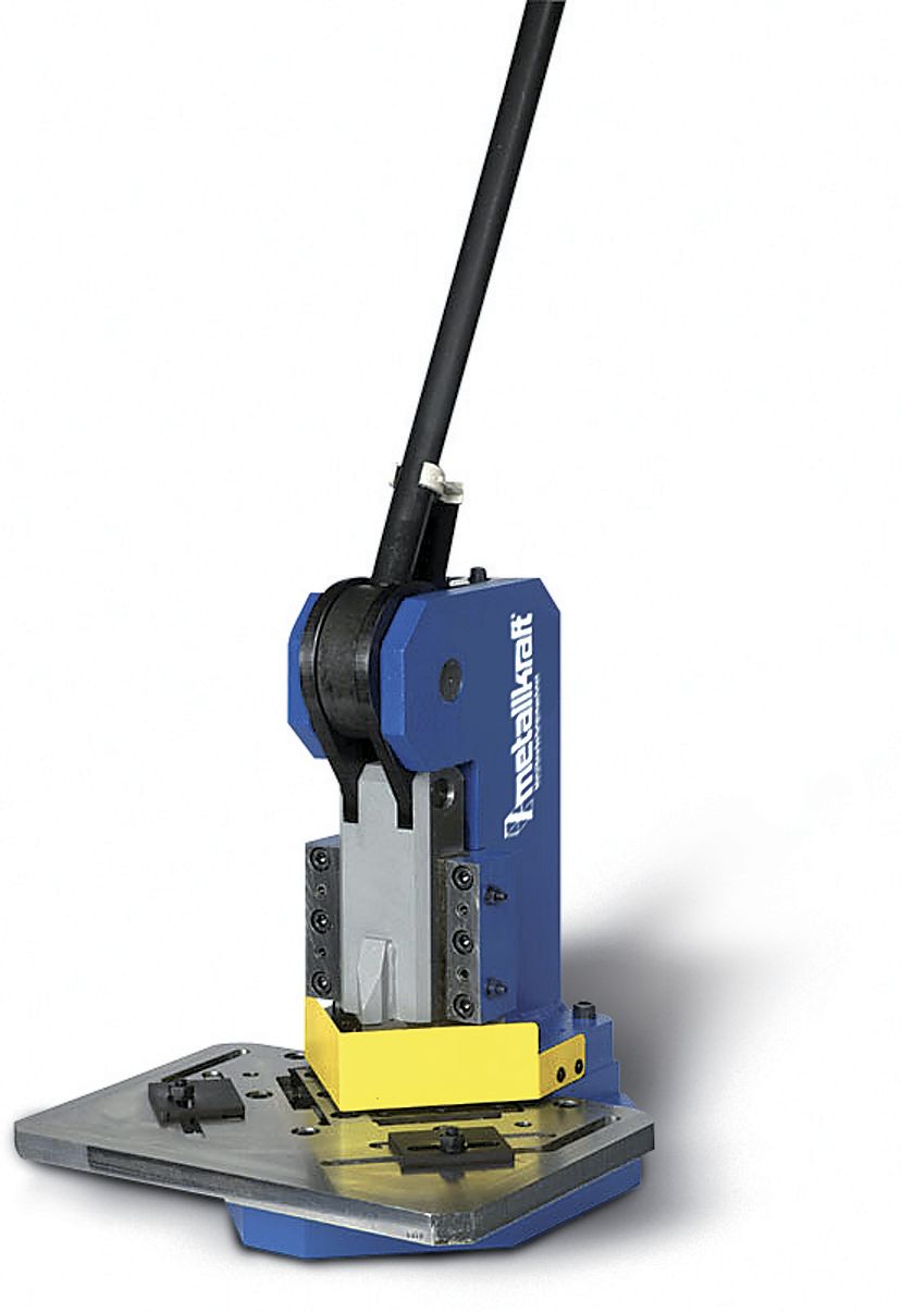 MetallKraft 713770512 AKM100T manual outrigger up to 3mm