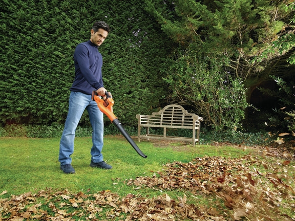 Black & Decker GWC1820PC-QW Battery Leaf Blower 18 volt 2.0 Ah Li-ion