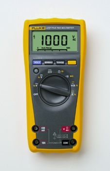Fluke 1592874 Fluke 177 Multimeter