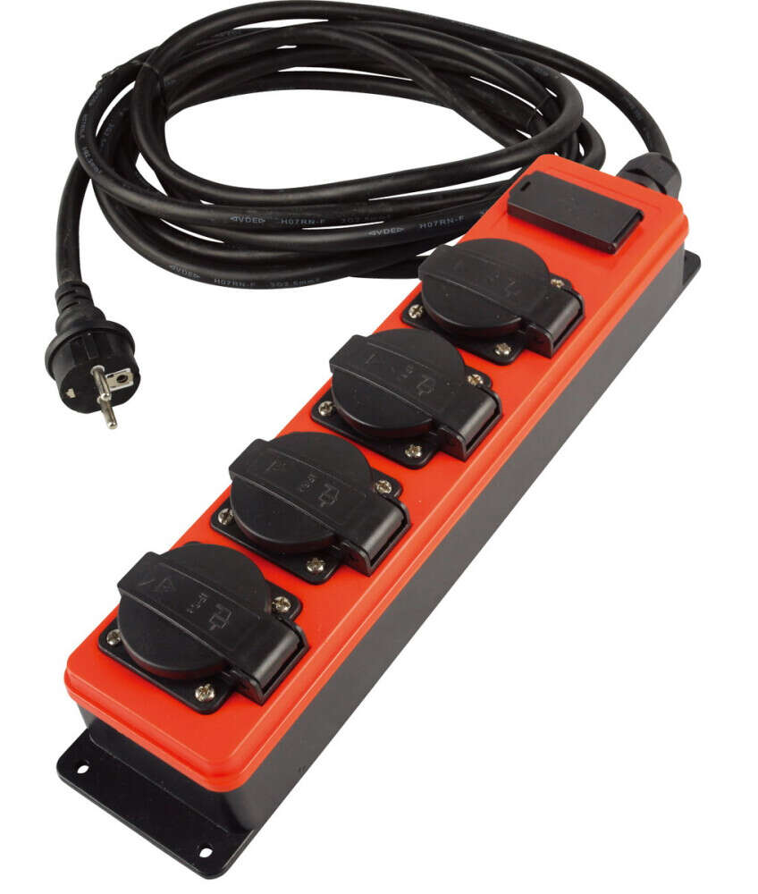 QwattPro 2561027 SocketMaster Power Strip 4xRA USB 5 m 3G2.5 H07RN-F