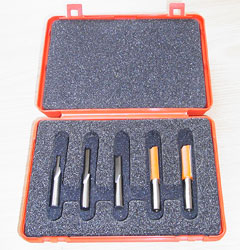 CMT S911.005.02 Set of 5 cutter in pvc case 8 mm shank HM
